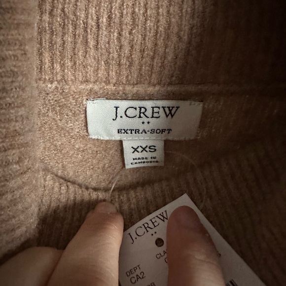 J. Crew Polyester Sweater - Picture 4 of 5